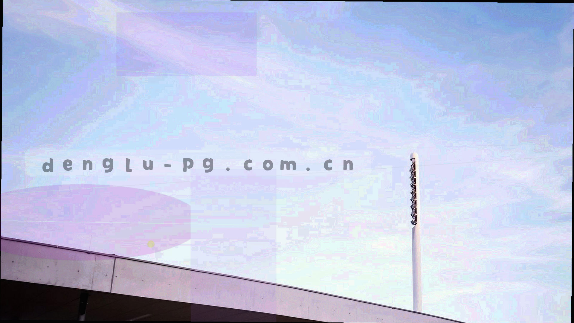 抽象太空背景，蓝色光斑与坐标网格交织，展现专题观察的信息宇宙